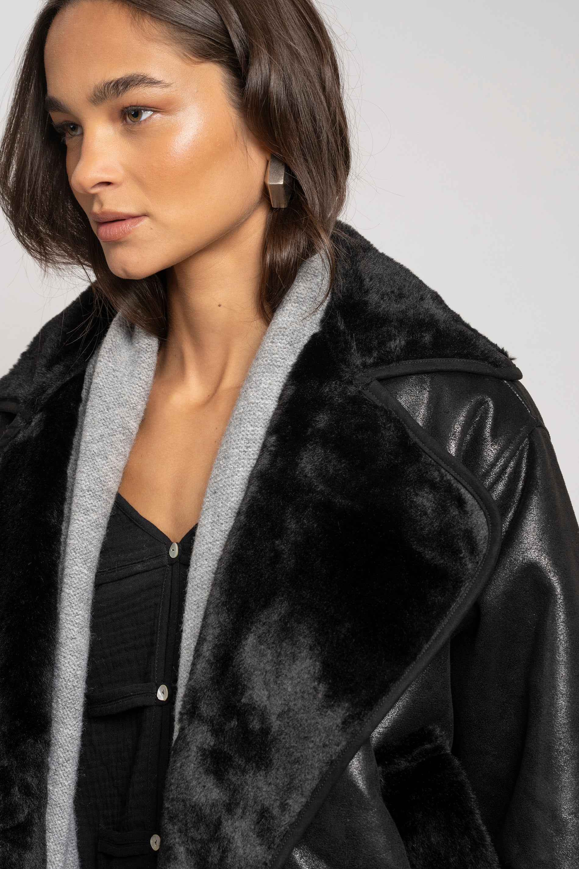 CHAQUETA CONSU negro