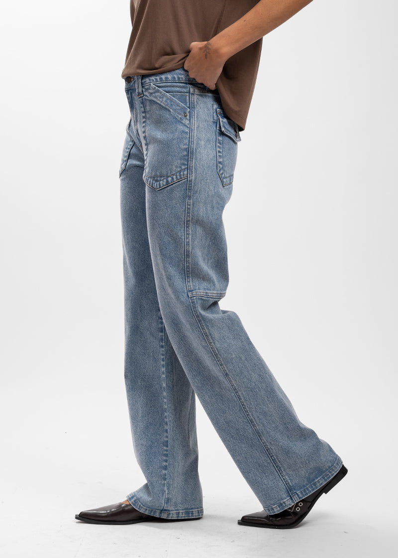 JEANS RECTO TIRO ALTO AME ice