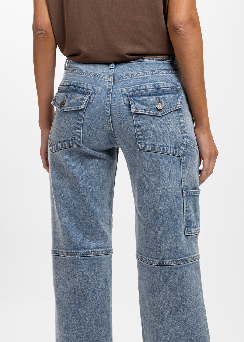 JEANS RECTO TIRO ALTO AME ice