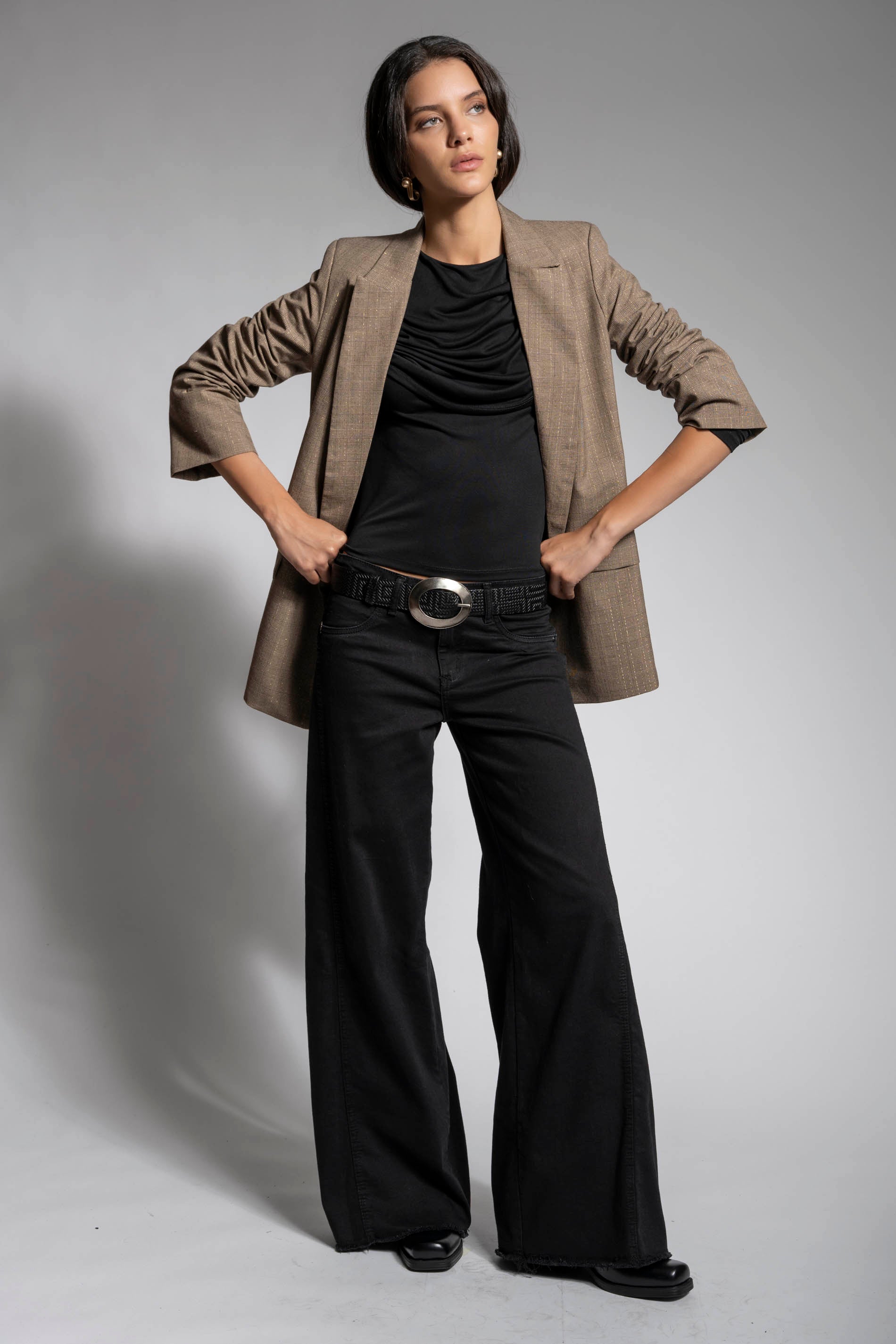 JEANS PALAZZO TIRO MEDIO ANNA negro