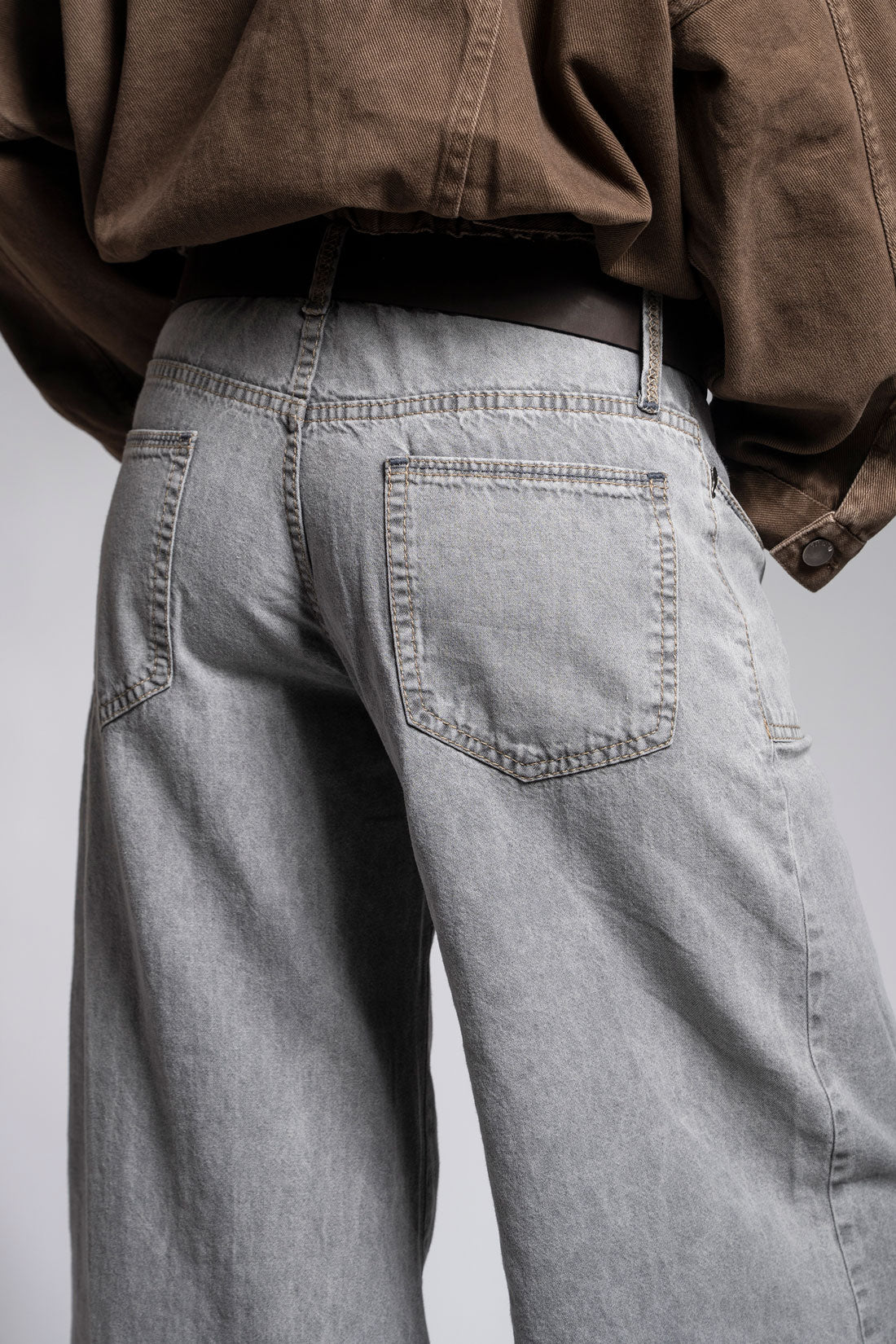 JEANS PALAZZO TIRO MEDIO ARIANNA gris