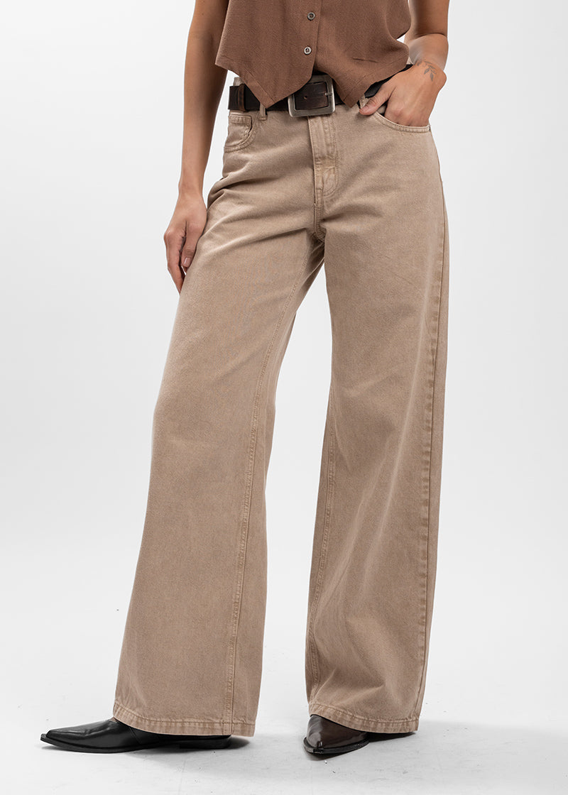 JEANS WIDE LEG TIRO ALTO JOSEFA beige