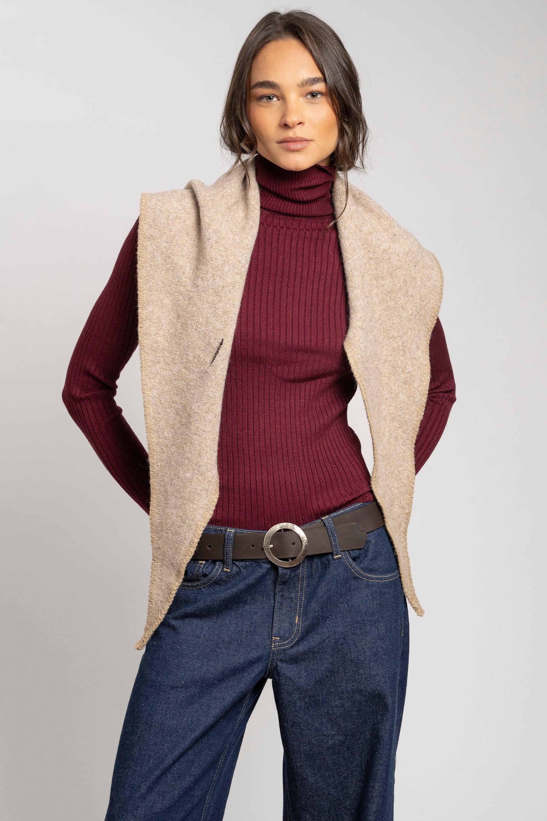 JEANS WIDE LEG JOSEFA TIRO BAJO azul r