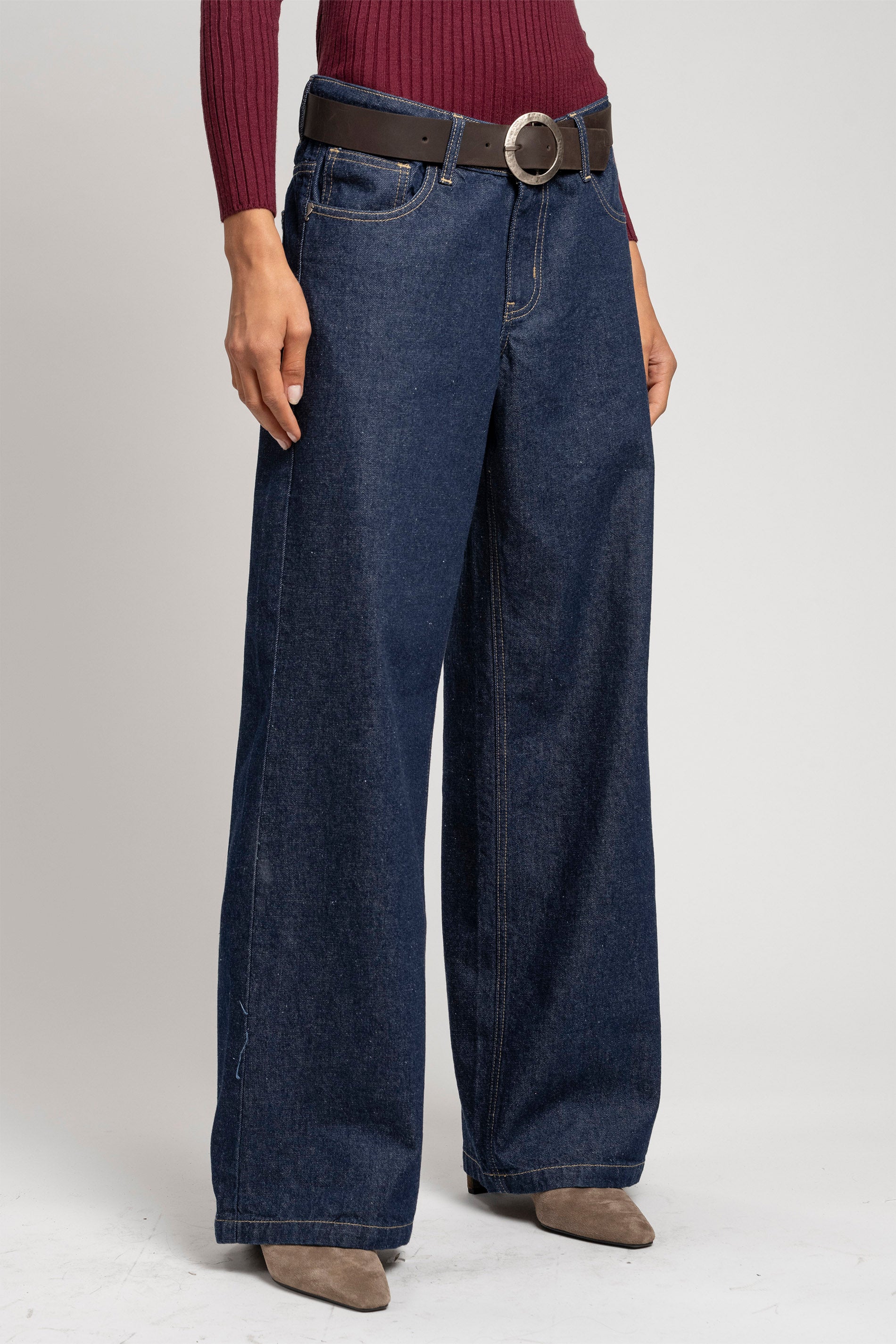 JEANS WIDE LEG JOSEFA TIRO BAJO azul r
