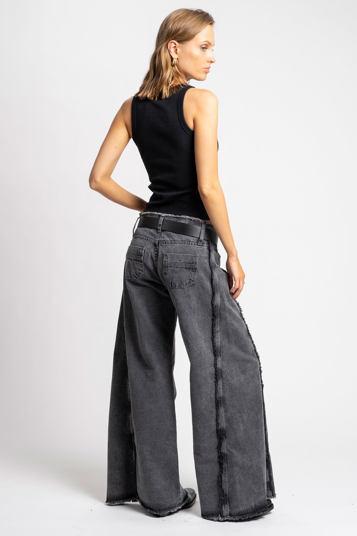 JEANS PALAZZO TIRO MEDIO PIA gris