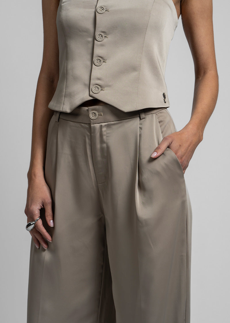 PANTALÓN MAIDA satín beige