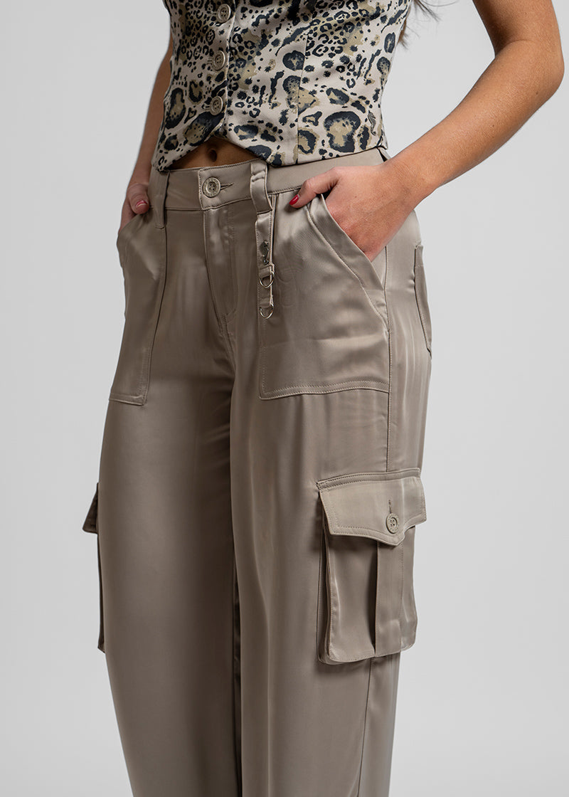 PANTALÓN LUZIA satín beige