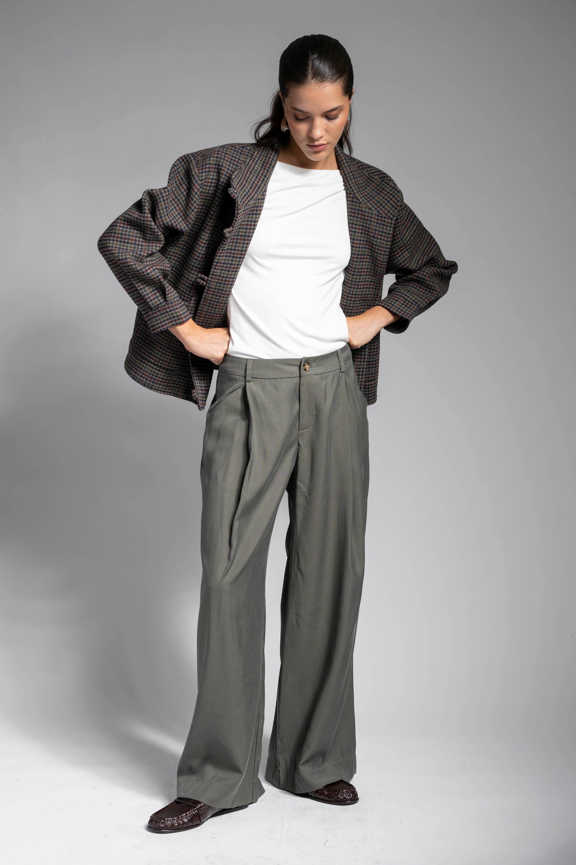 PANTALÓN GINA verde militar