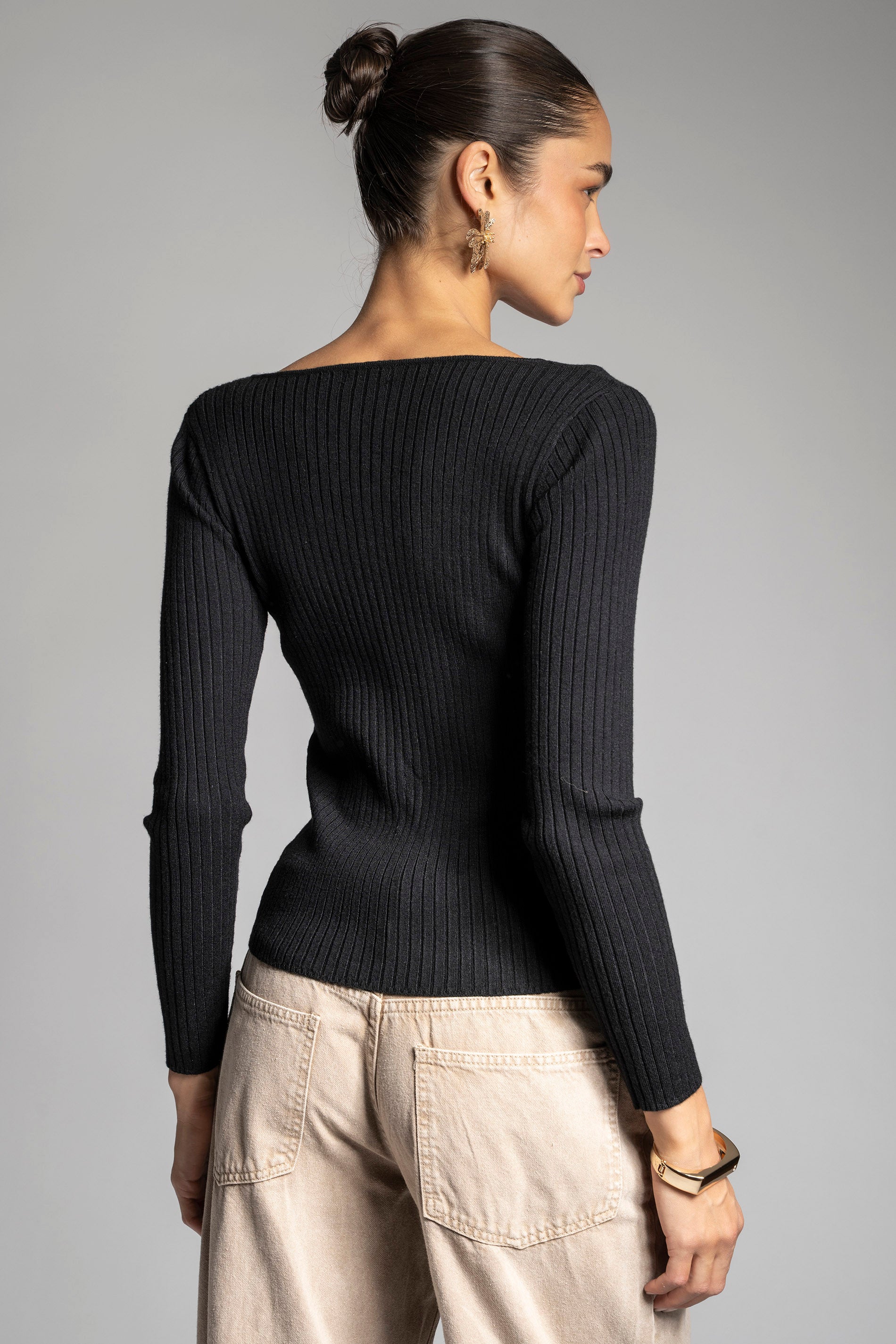 POLERA TEJIDA PASCUALA V negro