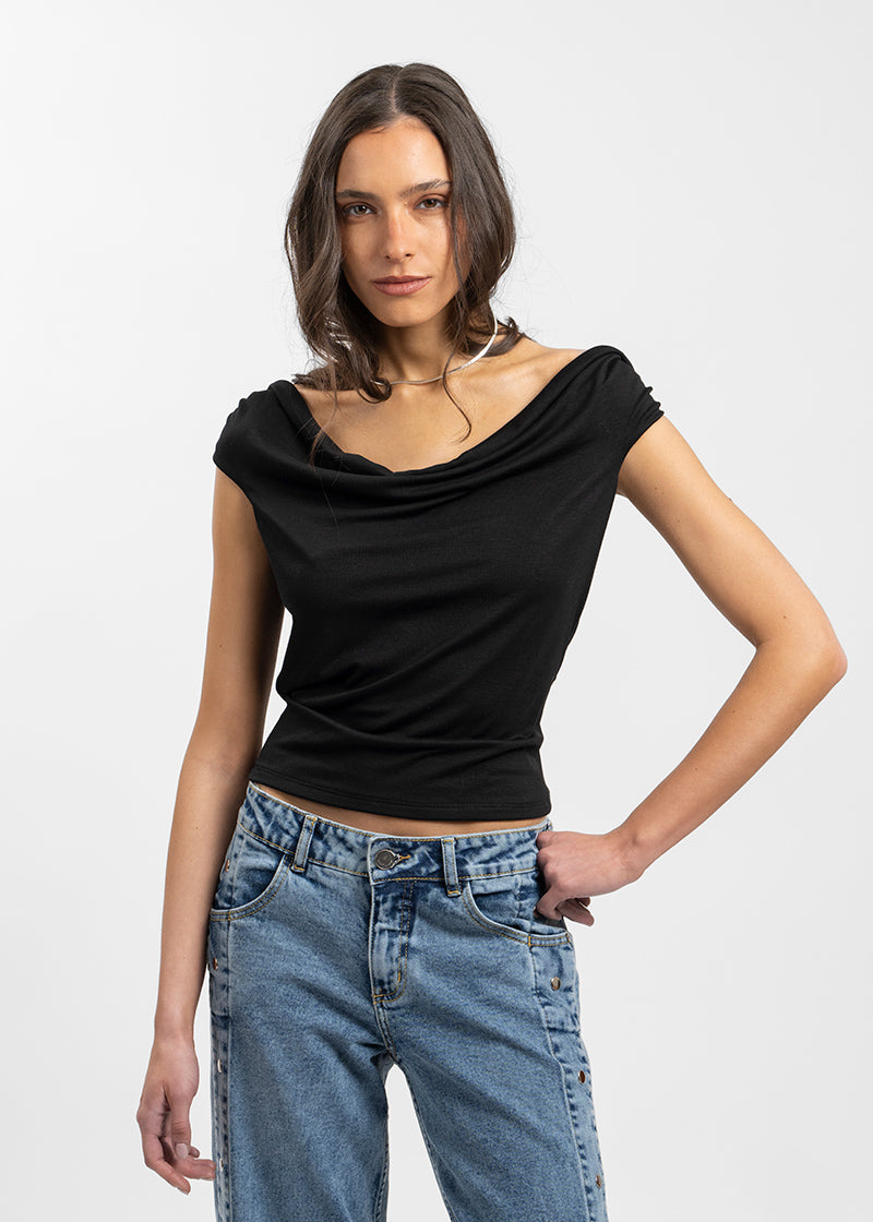 POLERA NOA negro