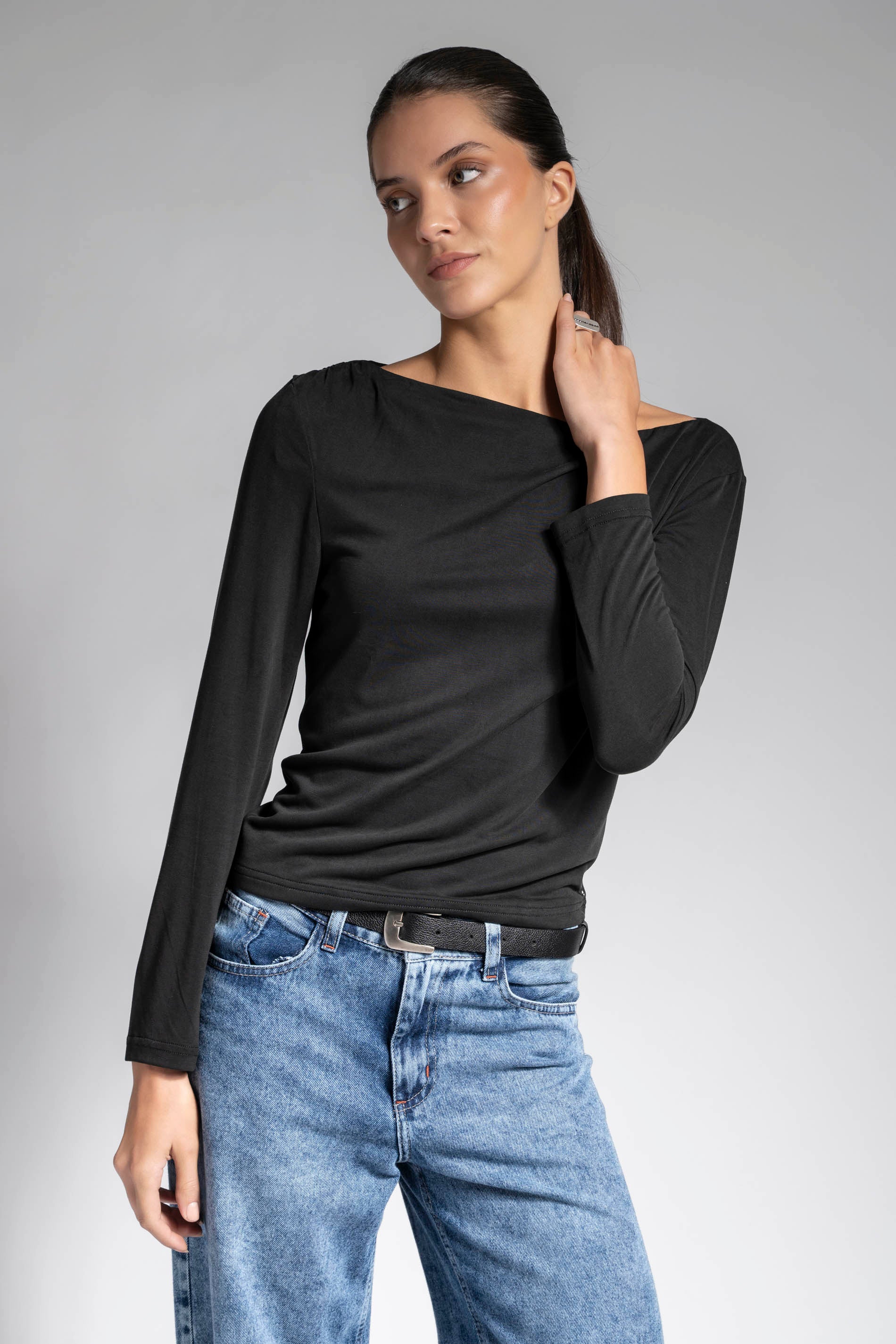 POLERA CECILE negro